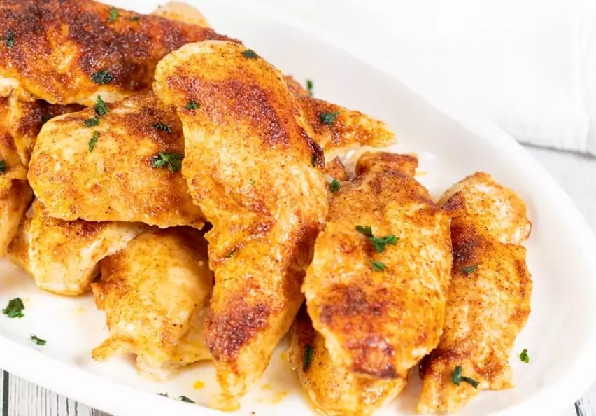 how much protein in 1 lb chicken tenderloins