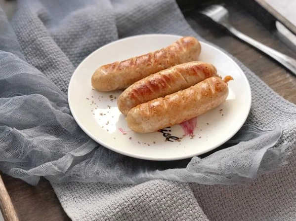 chicken hot dogs chicken hot dogs