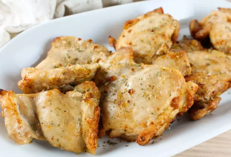 boneless skinless chicken thigh nutrition