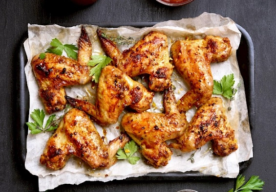 how many calories in chicken wingettes