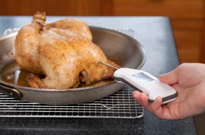 safe chicken cooking temperature