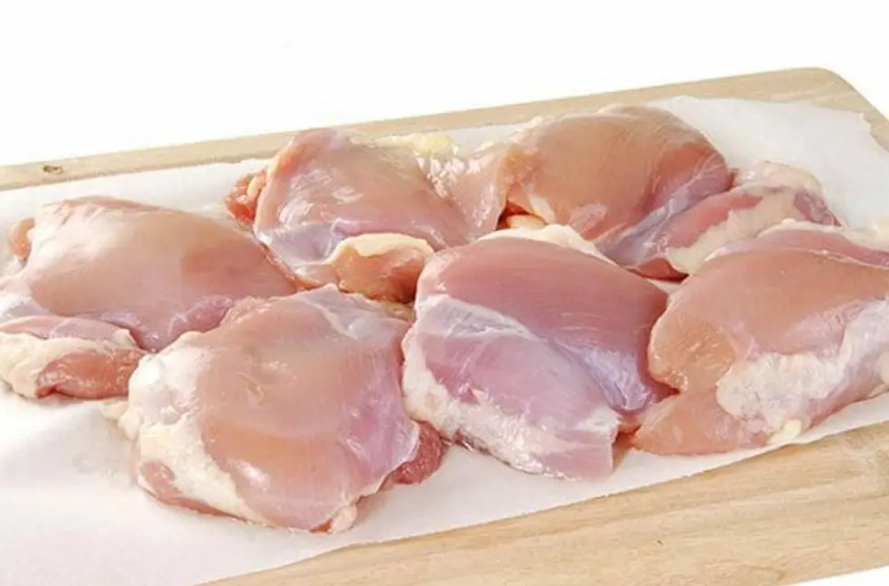 calories in chicken thigh
