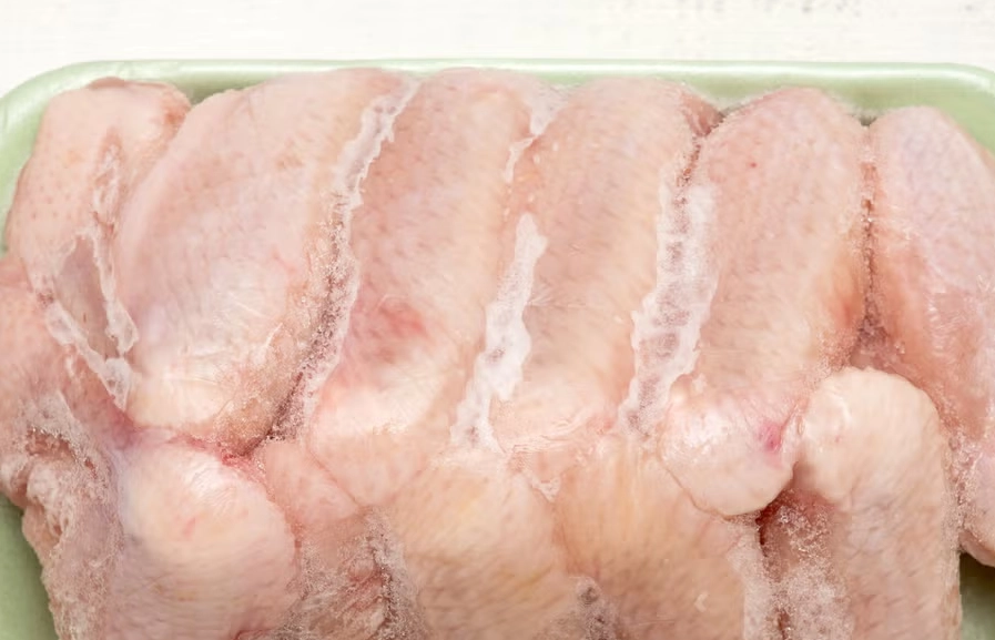 safe chicken thawing