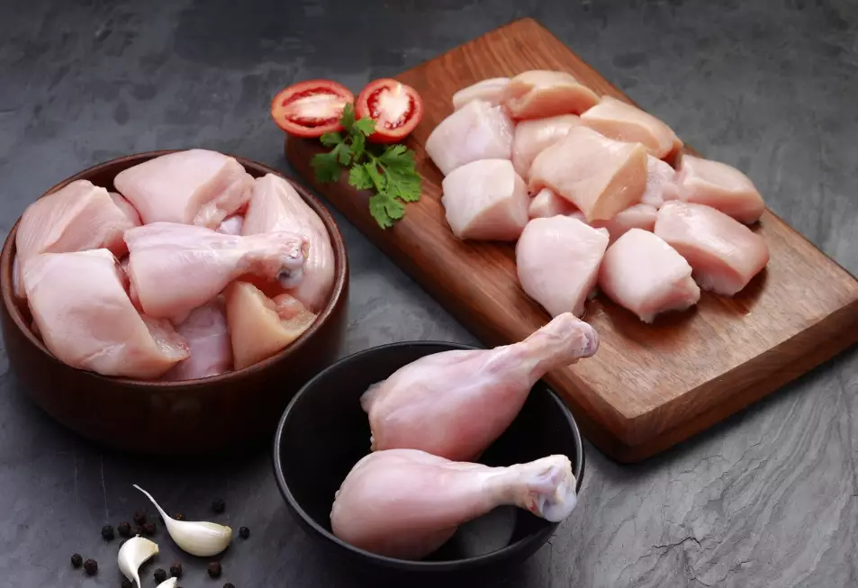 undercooked chicken food poisoning