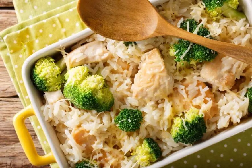 easy broccoli chicken casserole easy broccoli chicken casserole