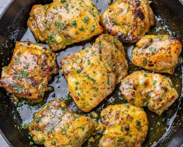 boneless skinless chicken thigh nutrition