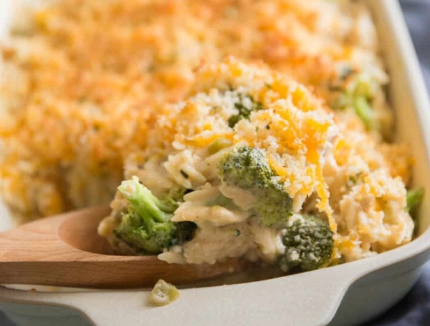 chicken and cheese and broccoli casserole