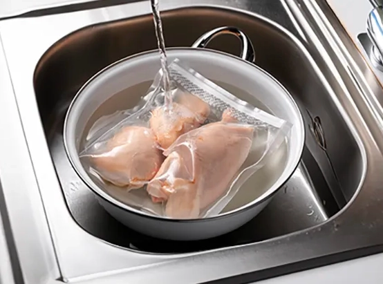 how to thaw chicken safely
