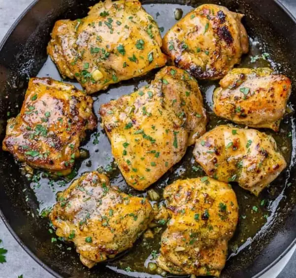 boneless chicken thigh calories