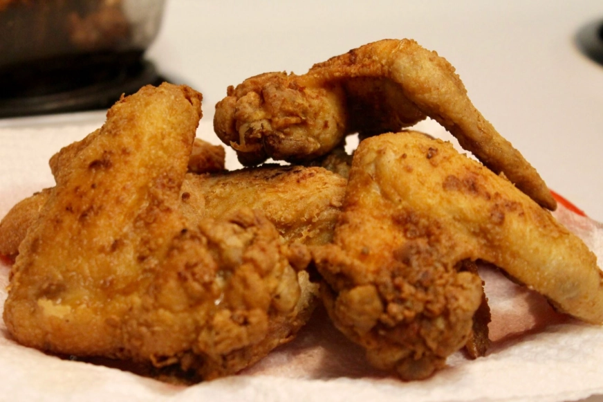 calories in whole chicken wing