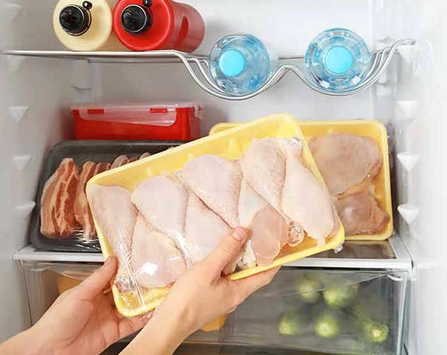 chicken thawing time