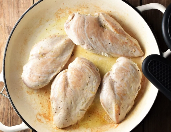 chicken breast nutrition
